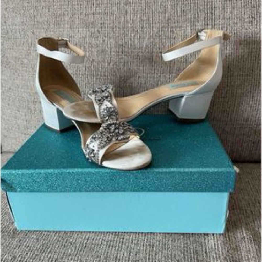 Blue by Betsey Johnson bridal shoe